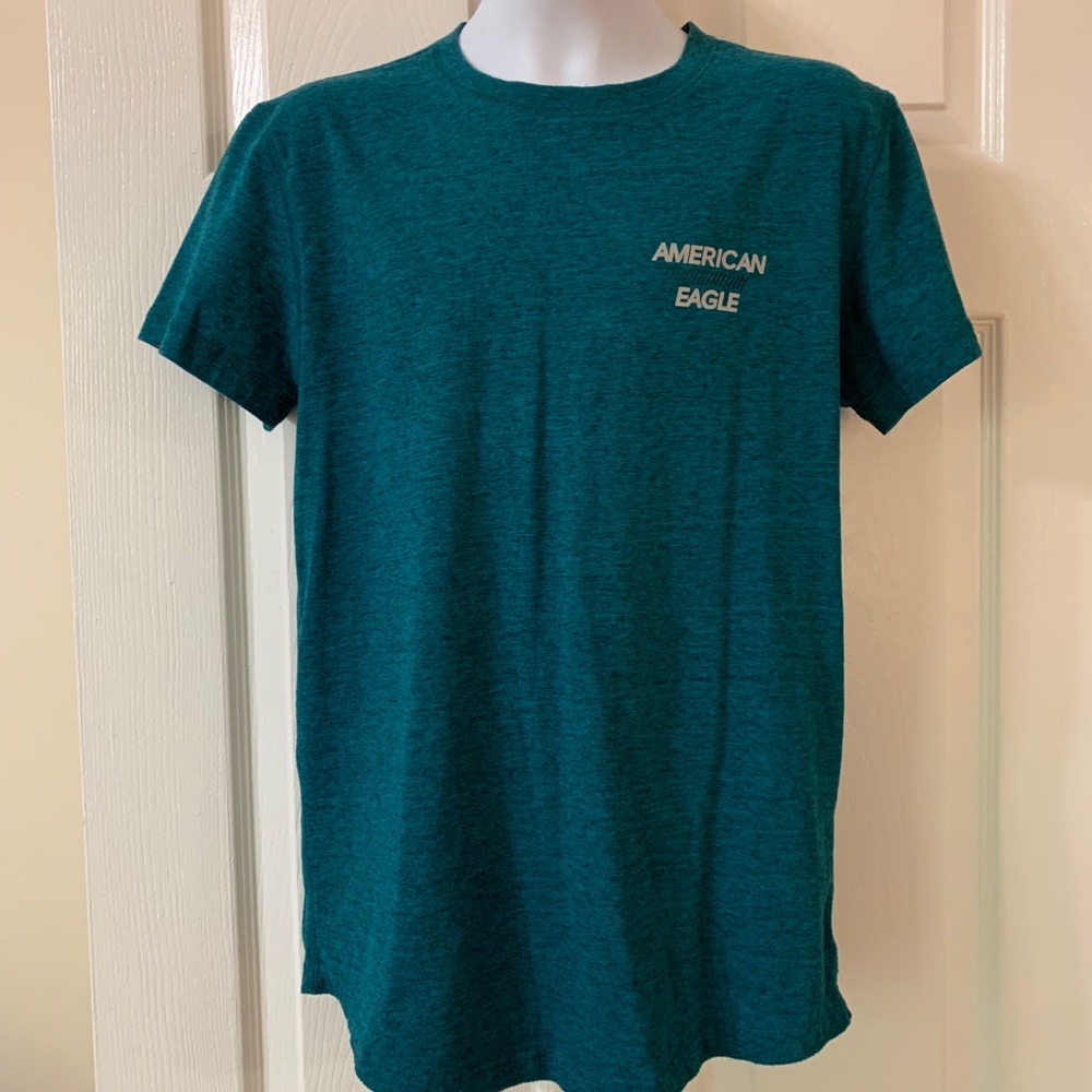 American Eagle Men’s shirt